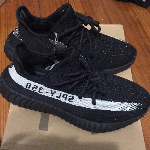 yeezy 350 size 8.5